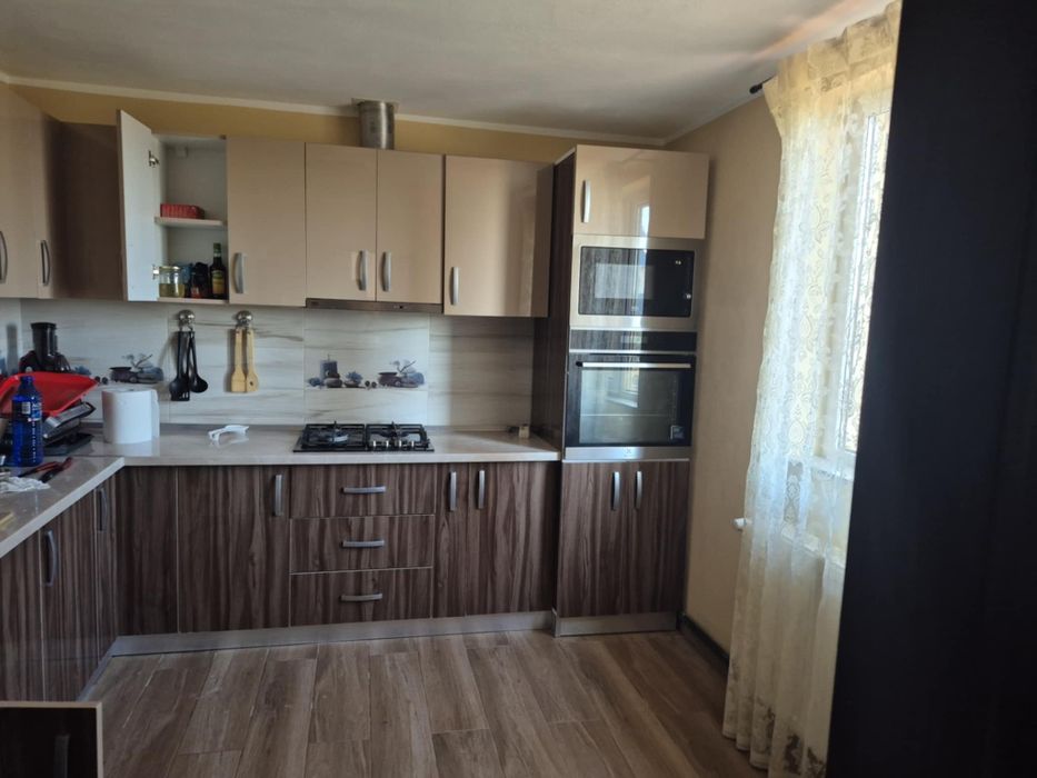 Vînd Casa Com.Breznita Ocol Sat Șușita tel 00393925883796