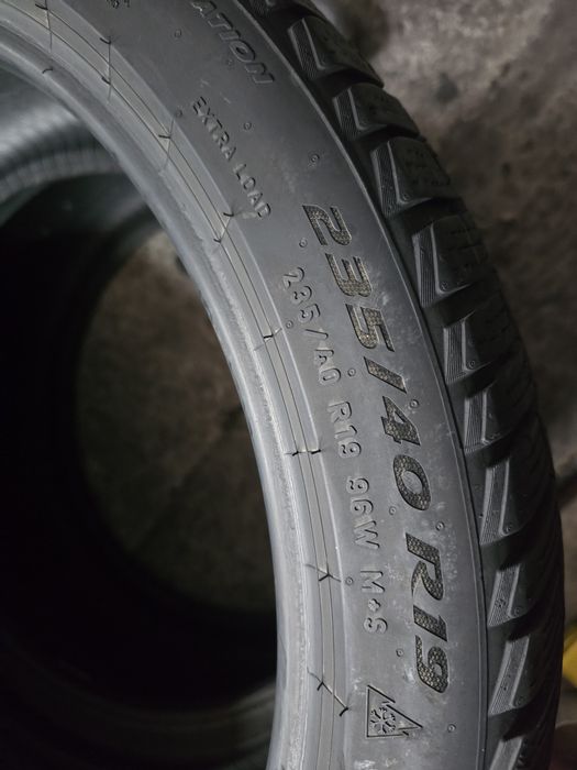 Pirelli 235/40 R19 96W MS iarnă