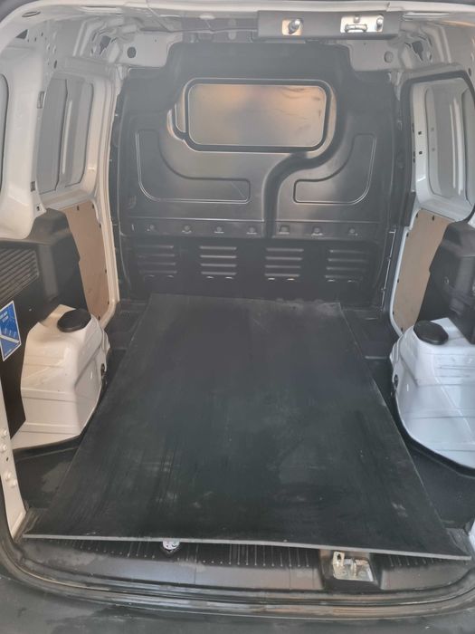 Ford Transit Courier 1.0 EcoBoost 100 CP | 11/2019 Euro 6