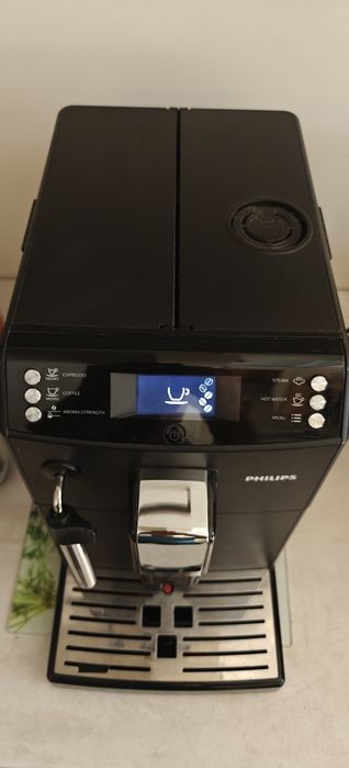 Кафе машина Phillips 3100 series