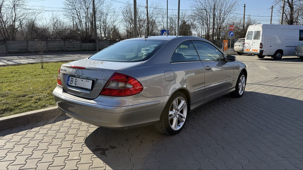 Mercedes-Benz CLK 220 CDI