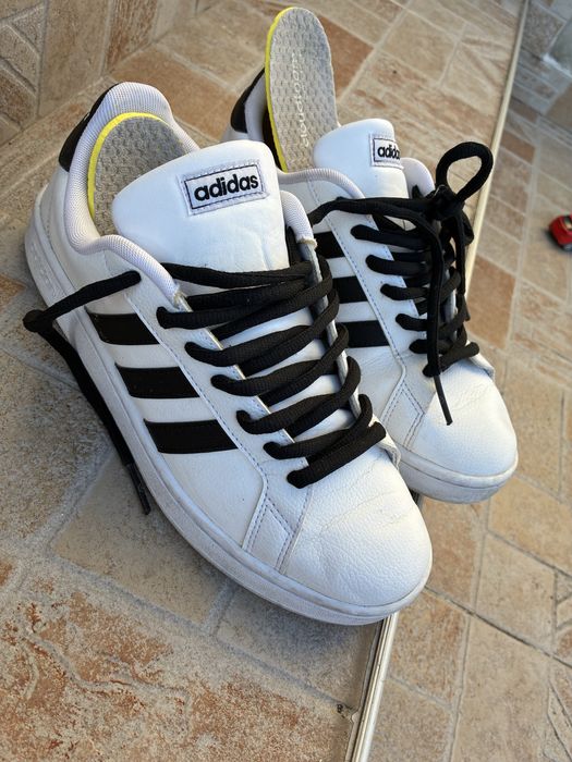 Маратонки Адидас