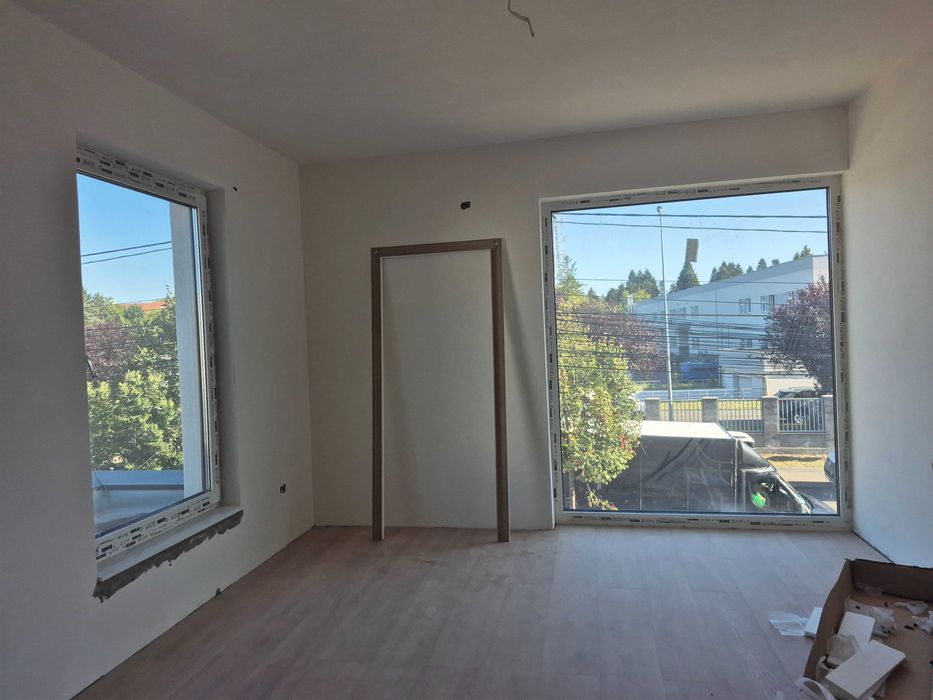 Vand vila in duplex Lipovei Iulius Mall