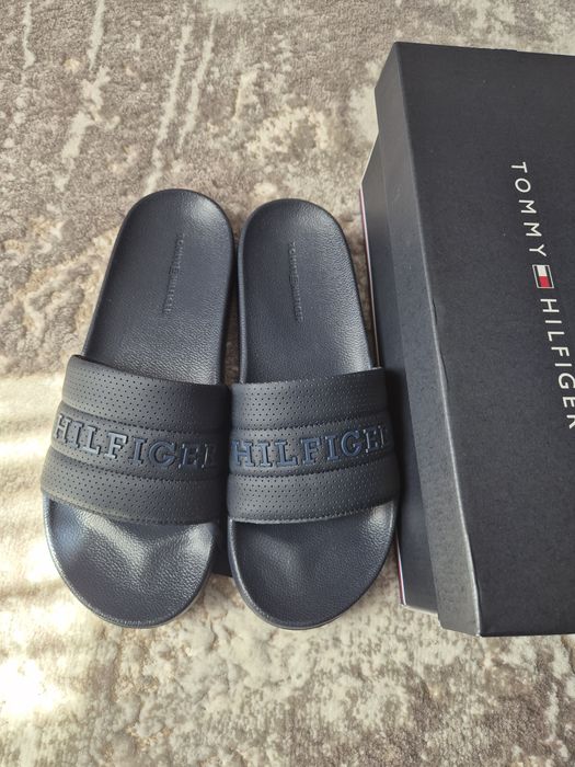 Vand slapi Tommy Hilfiger 45