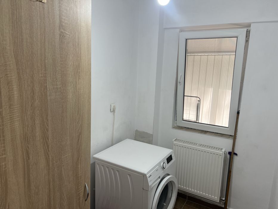 Inchiriez apartament 2 camere