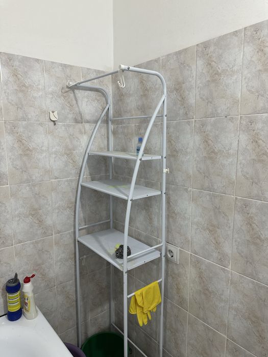 Умывальник, зеркало и подставка