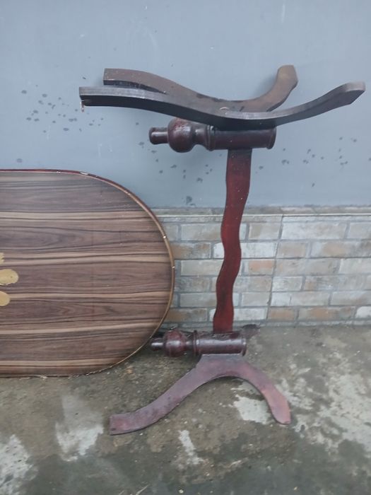 Журнальный столик