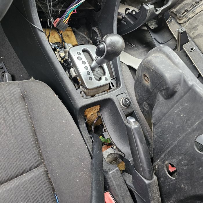 А4 б7 3.0 дизел Quatro на части само