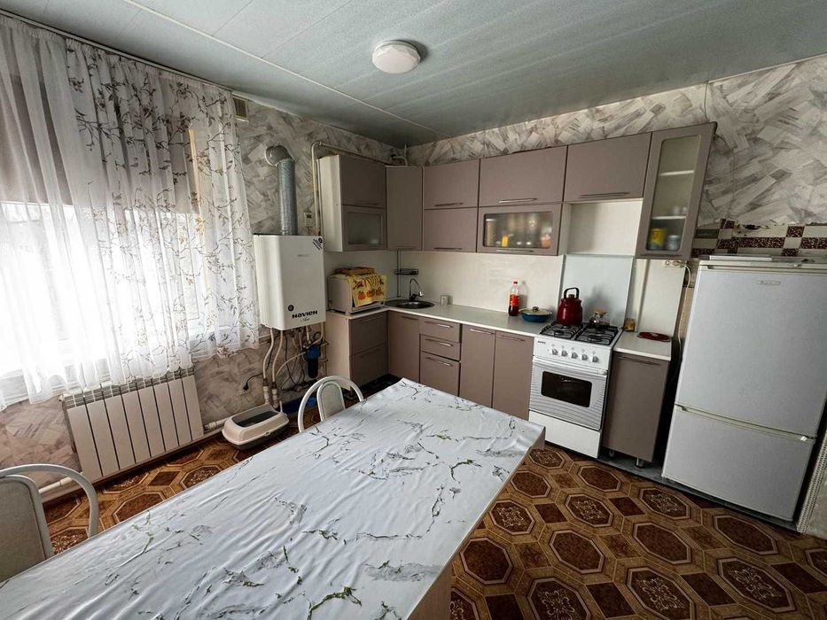 Продажа 3-комнатной квартиры Тобыл