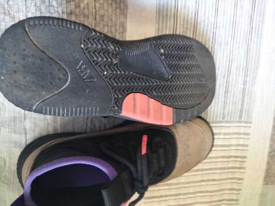 Продам ботинки ZARA