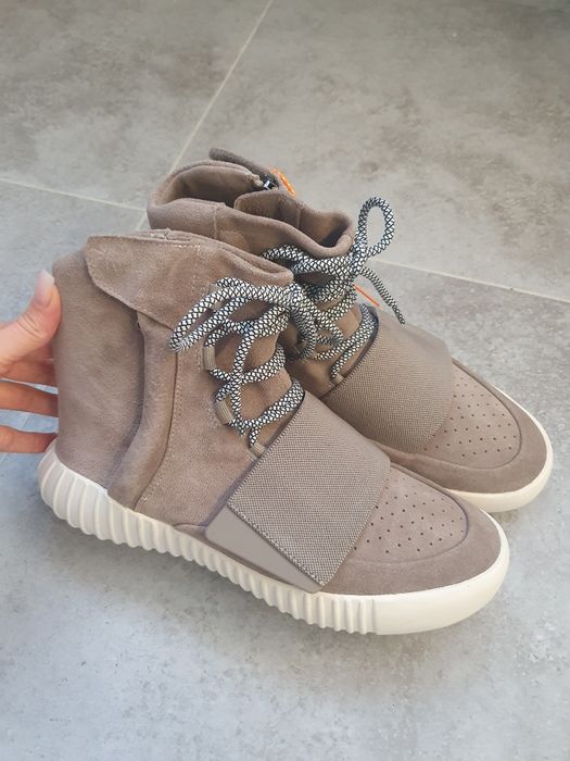 Продам кроссовки