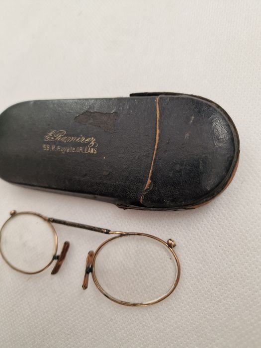 Ochelari vechi anii 1800