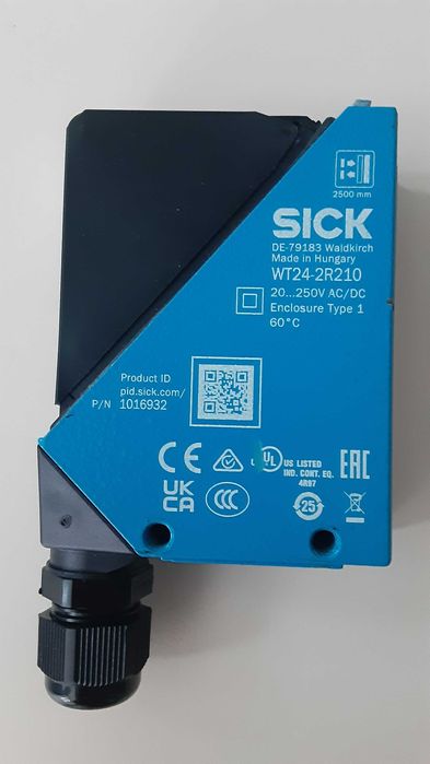 Senzor de proximitate cu infrarosu fotoelectric SICK WT24-2B210