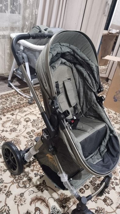 Продам коляску 2в1.