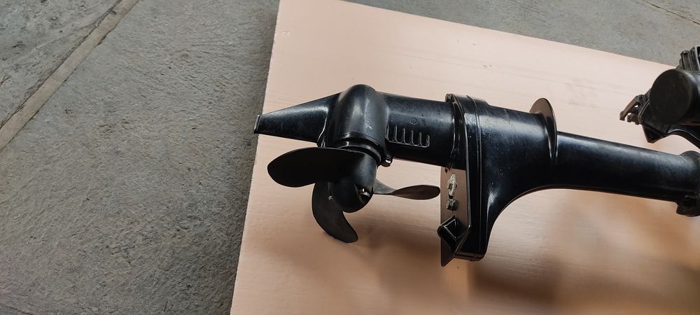 Продам  лодочный мотор