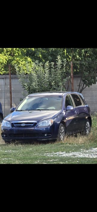 Vând Kia  1.5 Crdi