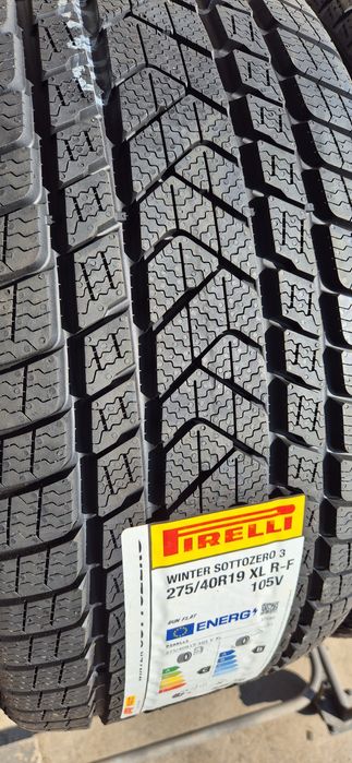 275 40 19 Pirelli Runflat