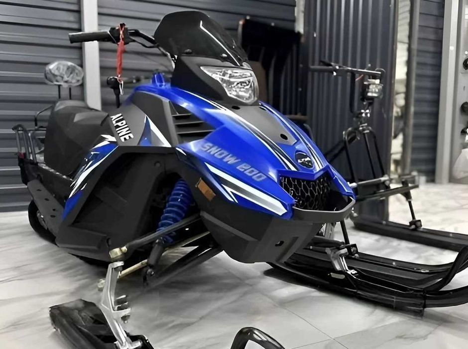 Снегоход Motoland Alpine 200