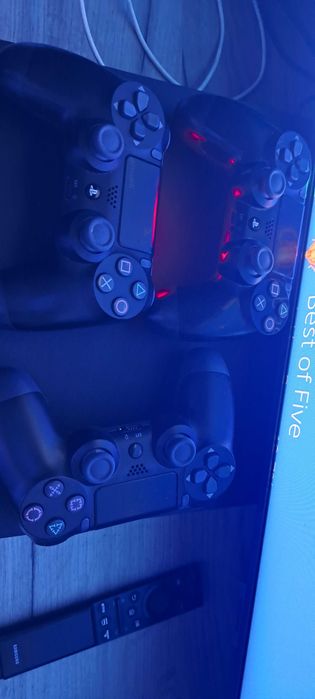 Vand playstation 4 pro Iasi • OLX.ro