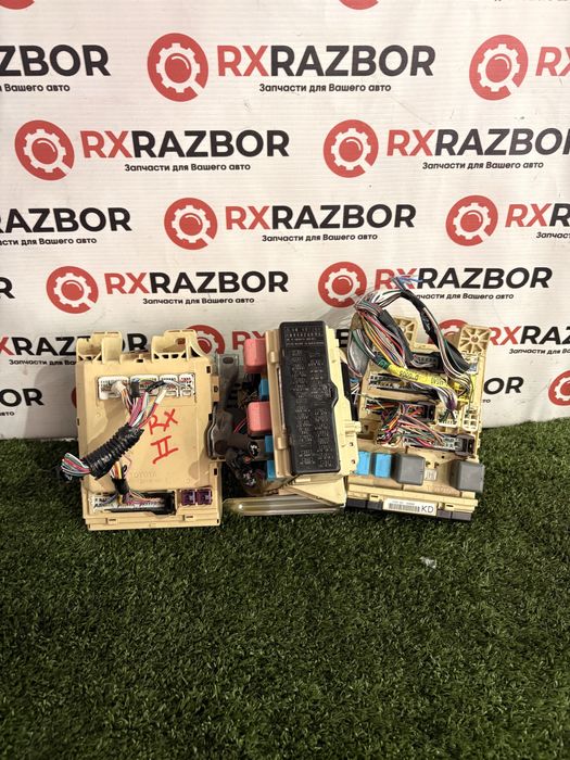 Блок предохранителей Lexus RX II (2003–2008)