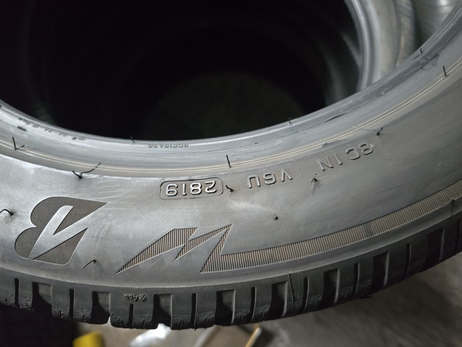 Bridgestone 225/50 R18 99H MS iarnă