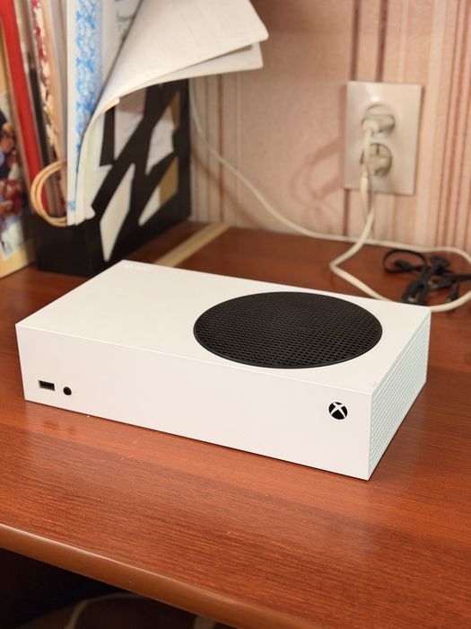 Xbox series s 512gb консоль