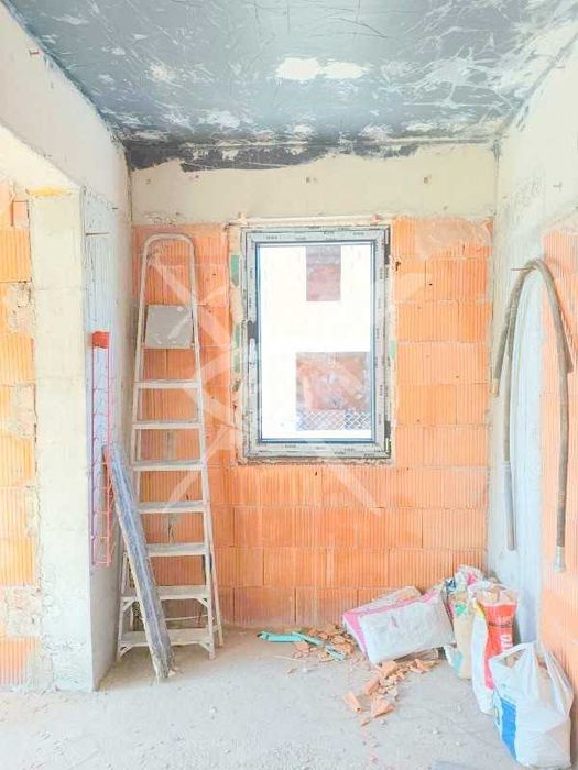 Продава се Къща в с. Маринка, Област Бургас - 165 кв.м за 1455 €/кв.м - Снимка #1