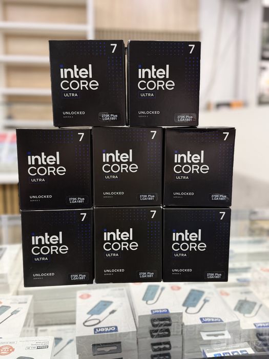 Intel Ultra 7 270K Plus Box
