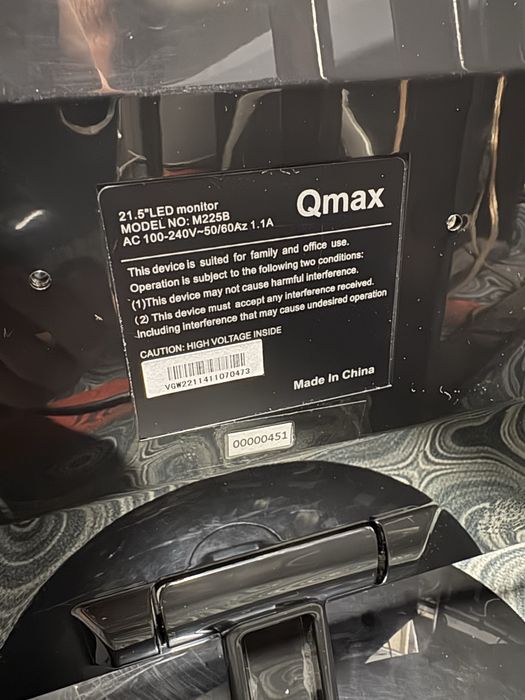 Мониторы 22 дюйма FULL HD , разные