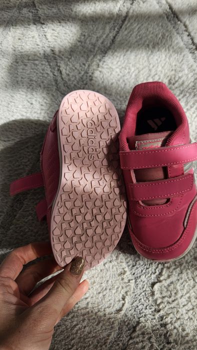 Маратонки за момиче