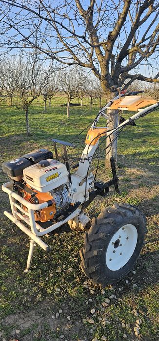 Motocultor 13 CP O-Mac SC135-G-13 + freze + plug + rarită + bilonator
