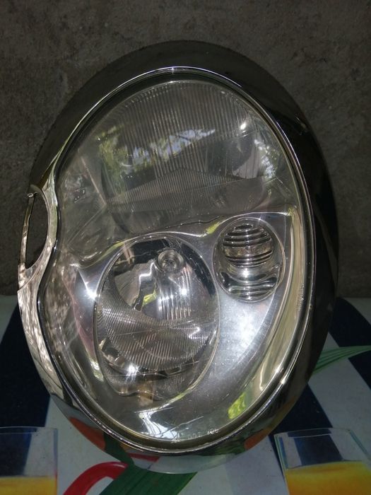 Vând far minicooper original complet  model r50