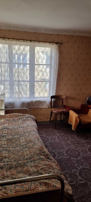 1707-Продава се двуетажна тухлена на гредоред къща в кв. "Житница"!