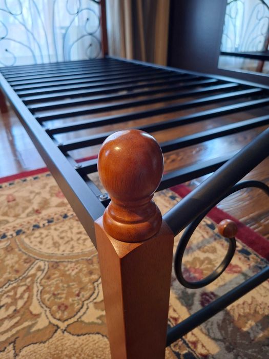 Кровать железная лофт