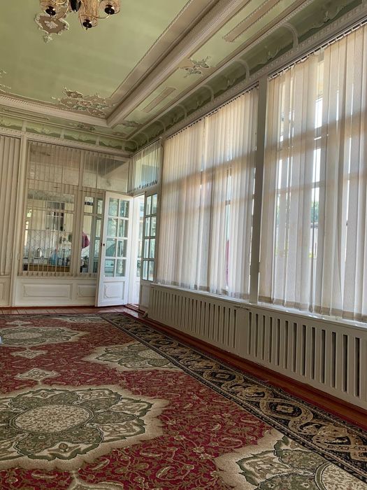 Uy sotiladi yaxshi joy