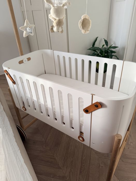 Patut bebe co-sleeper Adinish/ Oliver Furniture