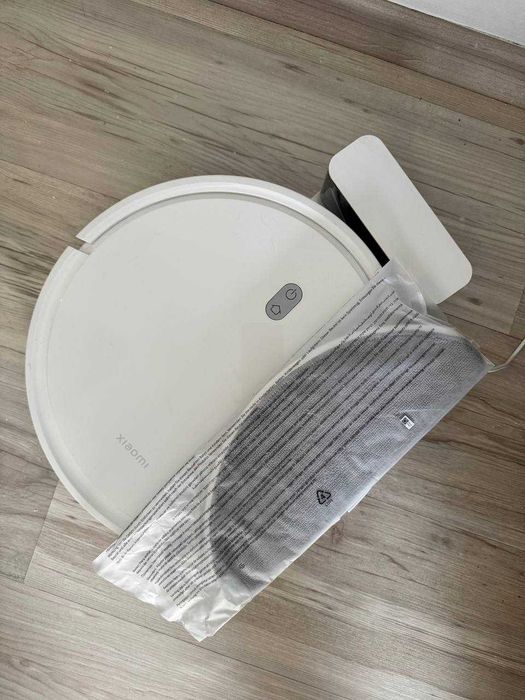 XIAOMI Robot Vacuum E10