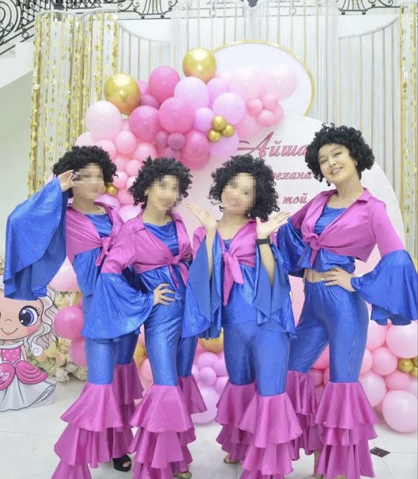 Костюмдер сатылады арзан бағада