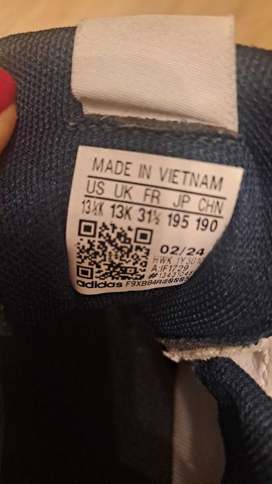 Деткки маратонки adidas размер 31 и 1/2