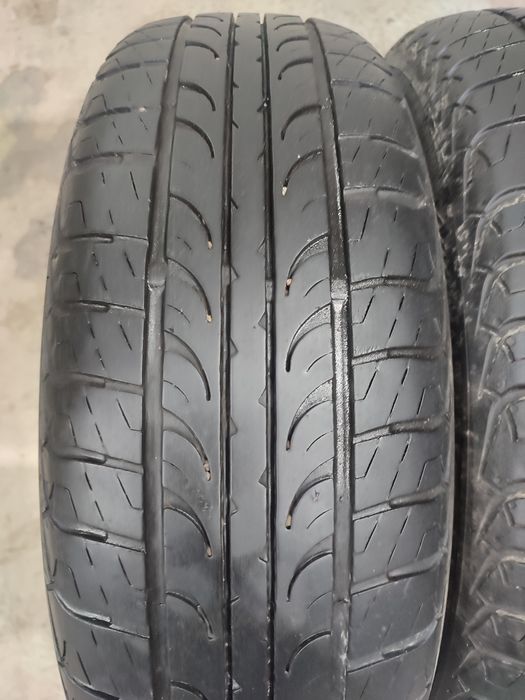 Продам комплект резины 175/65/14