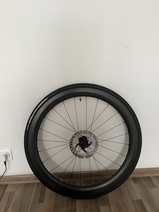 Roata fata carbon disc