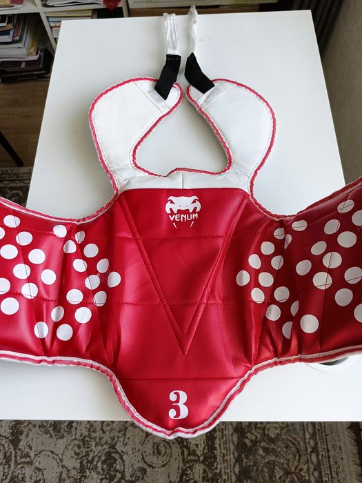 Форма для таэквондо, экипировка