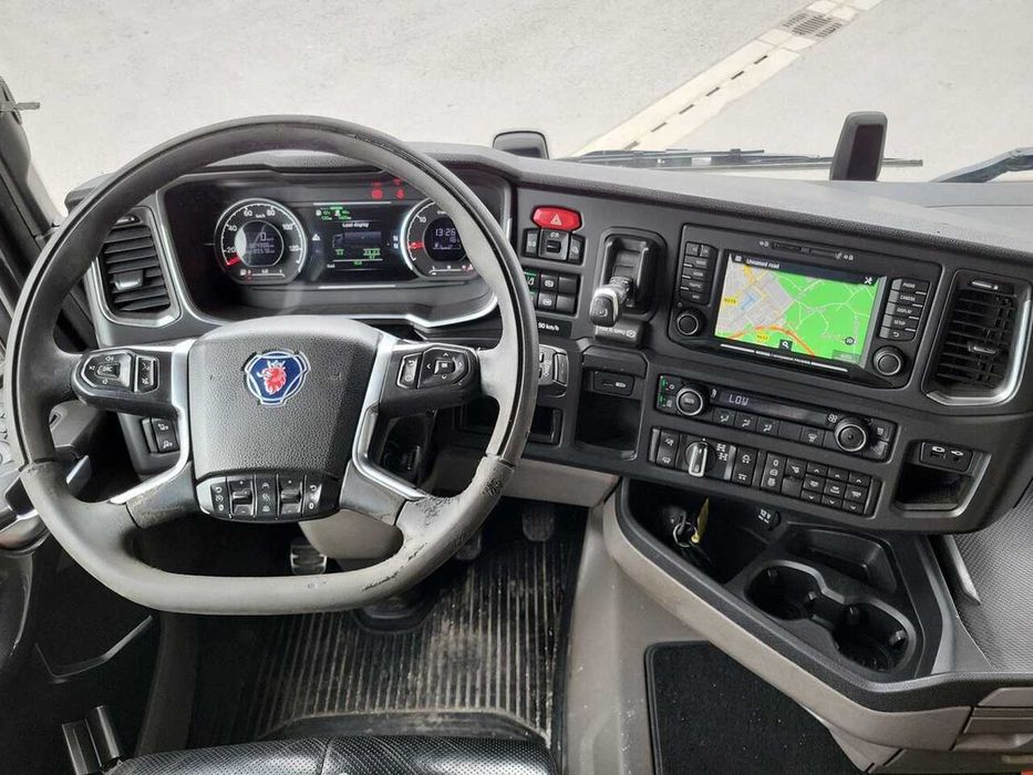 Шасси грузовика Scania R650