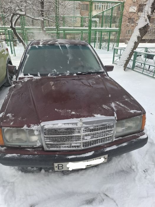 Мерседес 190 машина на хаду