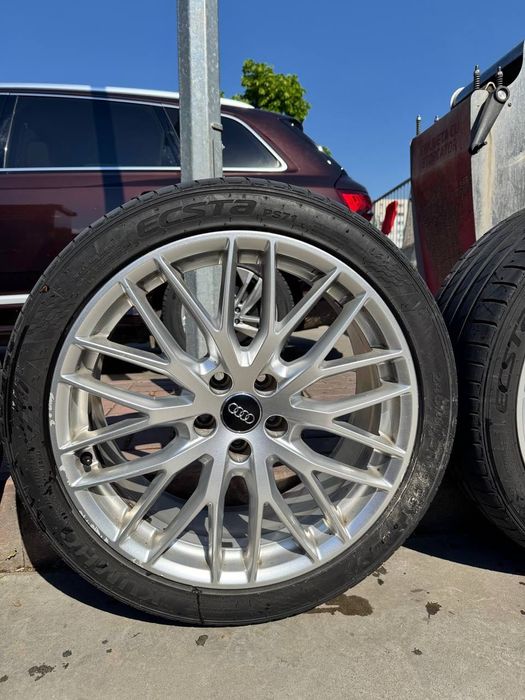 Jante originale Audi R19 + Anvelope Vara Kumho Ecsta PS71