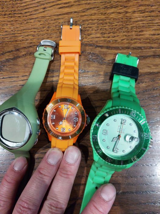 Lot 3 x ceas nou digital,Polar, ice watch ,germany noi impecabile