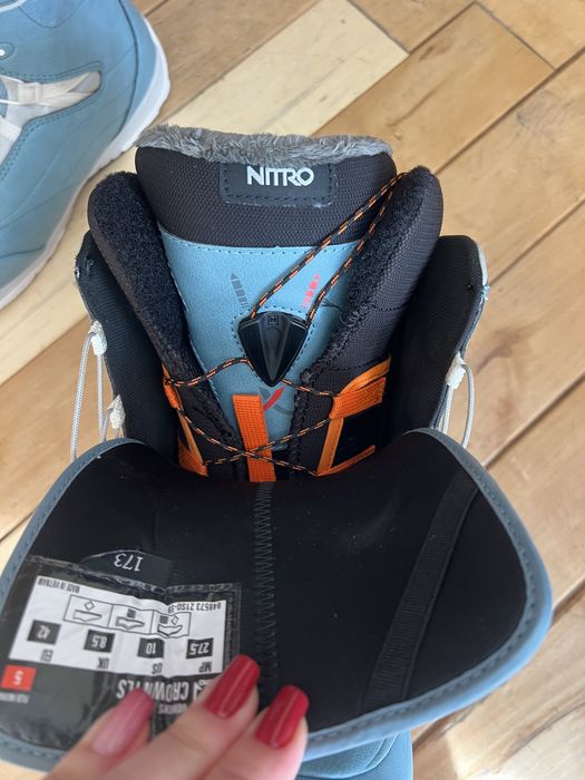 Nitro Women's 2024 Crown TLS Snowboard Boots - Blue