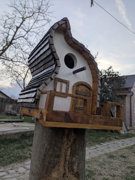 Căsuța păsărele de grădină.