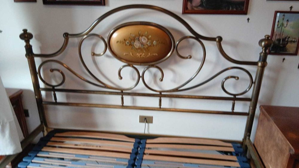 Dormitor Complect din Lemn Masiv