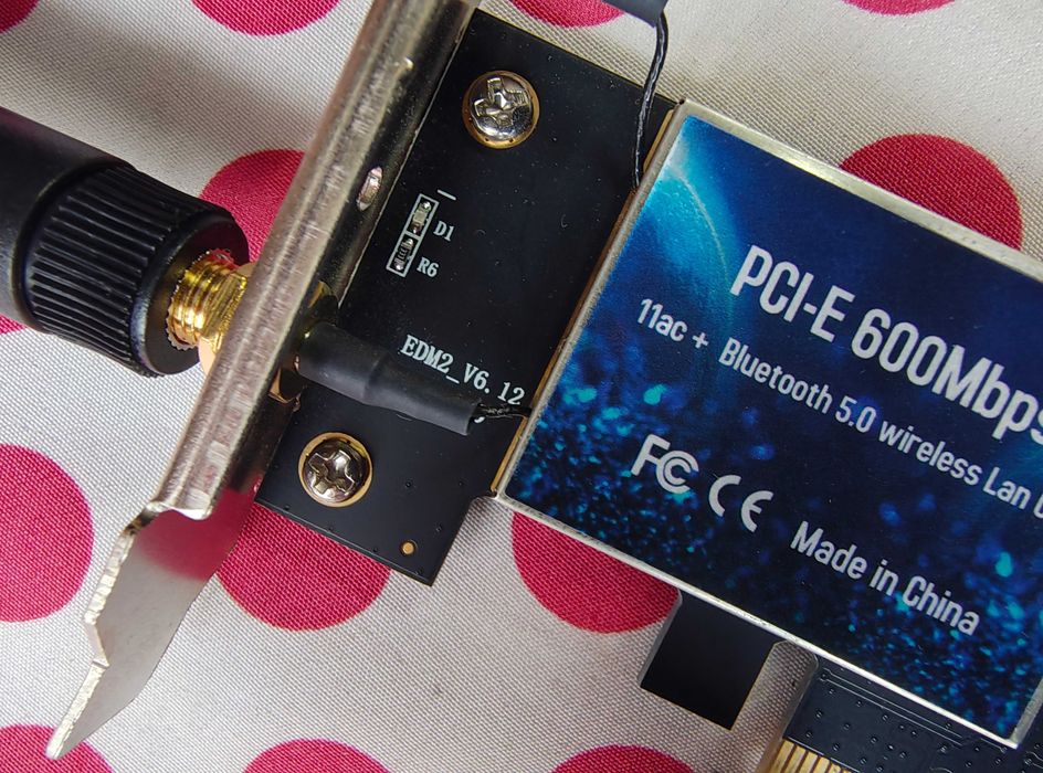 Placa de retea wireless EDUP 600 Mbps Dual-Band.